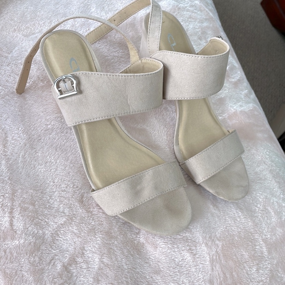 Light pink suede heels